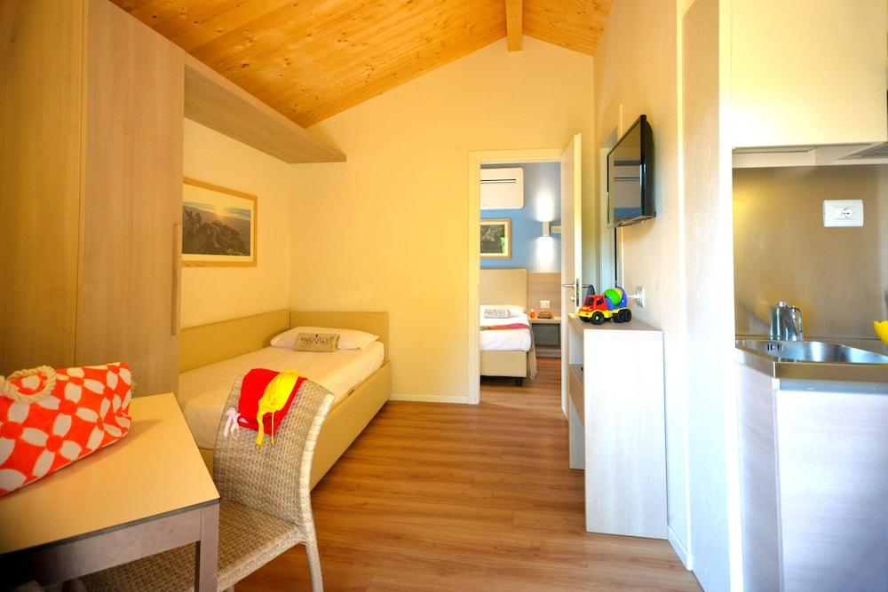 Paradu Ecovillage & Resort Donoratico Exteriér fotografie